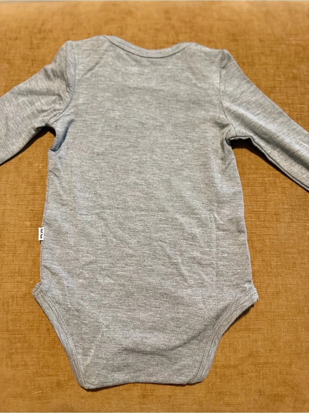 Little Sleepies Gray Sesame Street Rainbow Graphic Bodysuit - Picture 4 of 5